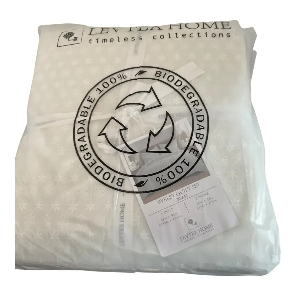 Levtex Eyelet Embroidered 3 Pc Luxury Cotton Quilt Set Cream Size Full/Queen